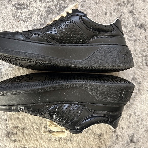 Gucci GG Men’s Chunky Embossed sneakers, size 7. #669682 03B Black. Excellent. - Picture 6 of 12